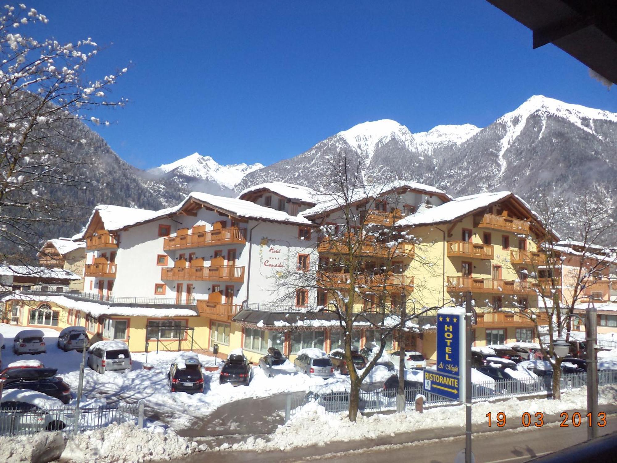 Hotel Canada Pinzolo Exterior foto
